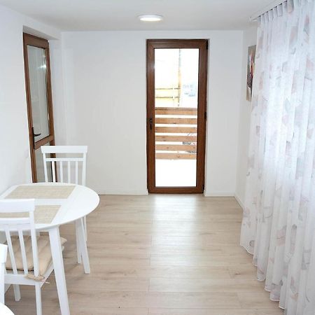 Vila Aras Simeria Екстериор снимка